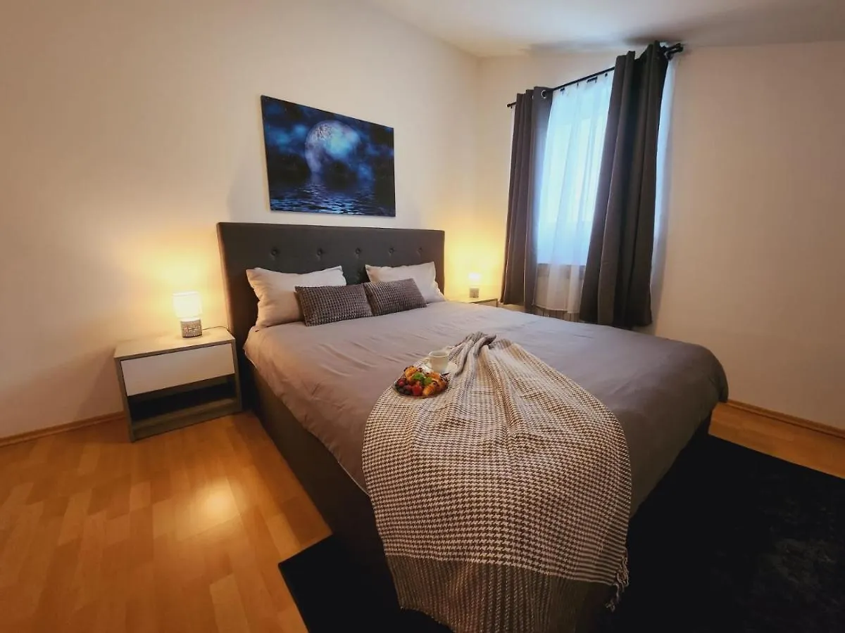 Apartments Pranjic With Pool Nova Vas