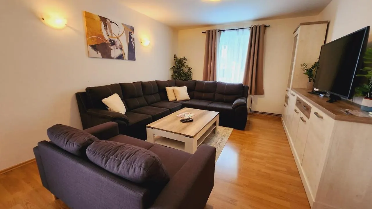Apartments Pranjic With Pool Nova Vas